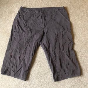 Ojai capri length hiking pants size 10